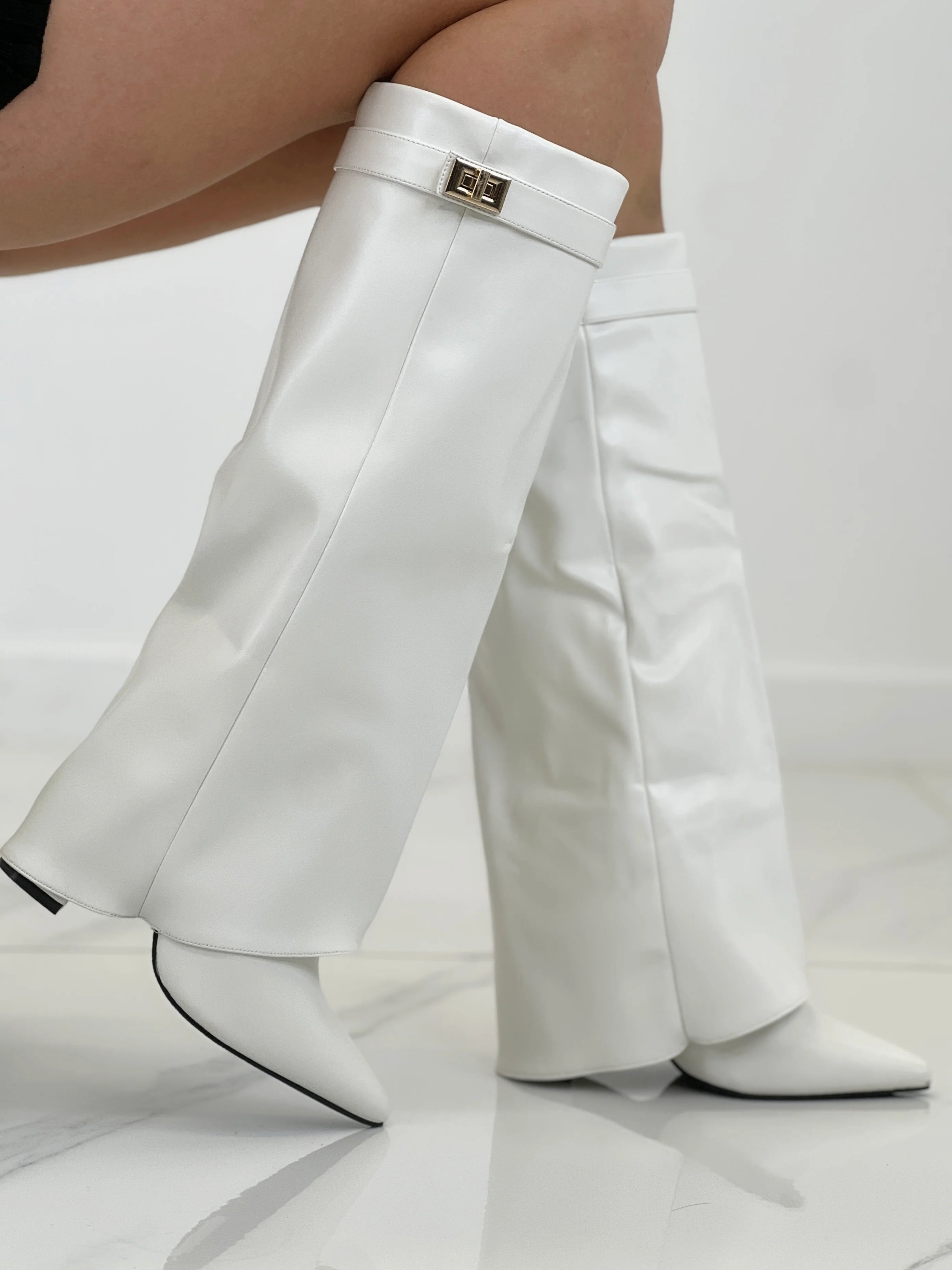 HEELED GAITER BOOTS (WHITE)